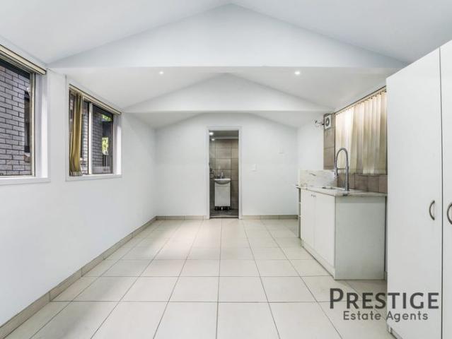 Granny Flat for rent in Fairfield West, Sydney