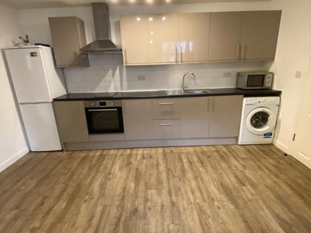 Studio for rent in London Borough of Ealing, Greater London