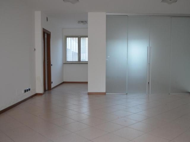Appartamento in affitto a Credaro, Lombardia