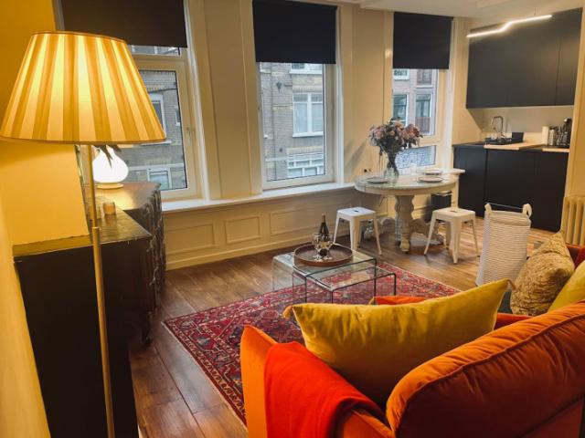 Studio te huur in Zuid, Amsterdam