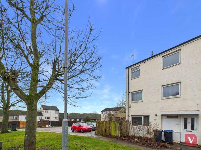 Studio for rent in Thorplands, Northampton