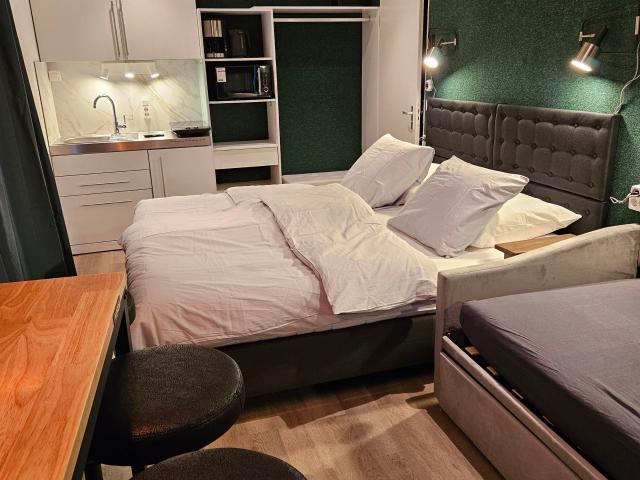 Studio te huur in Bentveld, Noord Holland