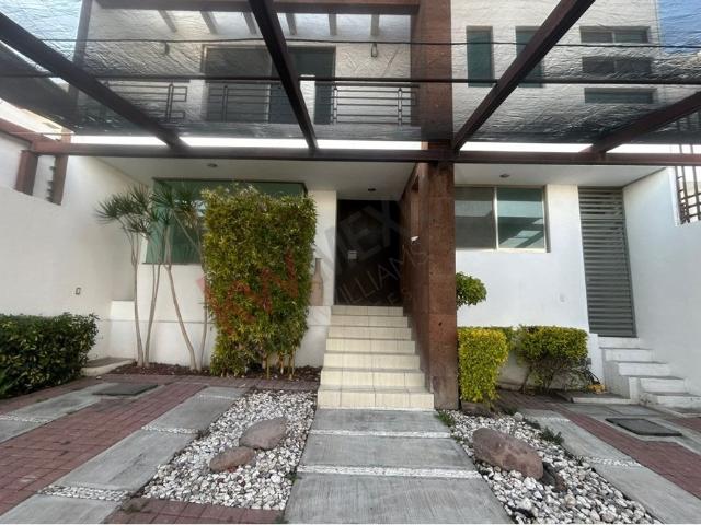 Estudio en renta en Querétaro