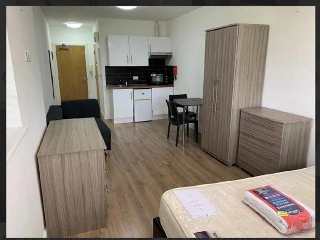 Studio for rent in Greater London