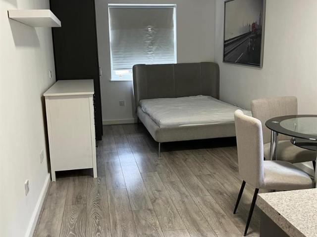 Studio for rent in Hendon, Greater London
