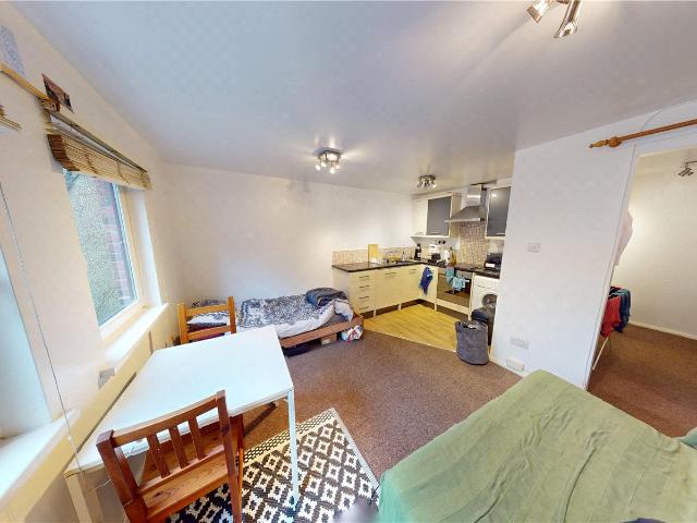 Studio for rent in Hotwells, Feckenham