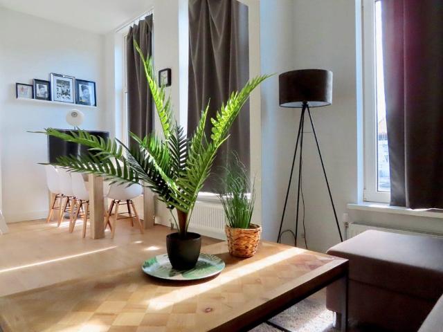 Studio te huur in Zeeheldenkwartier, Den Haag
