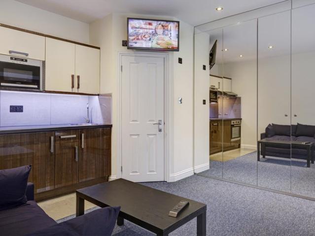 Studio for rent in London Borough of Ealing, Greater London