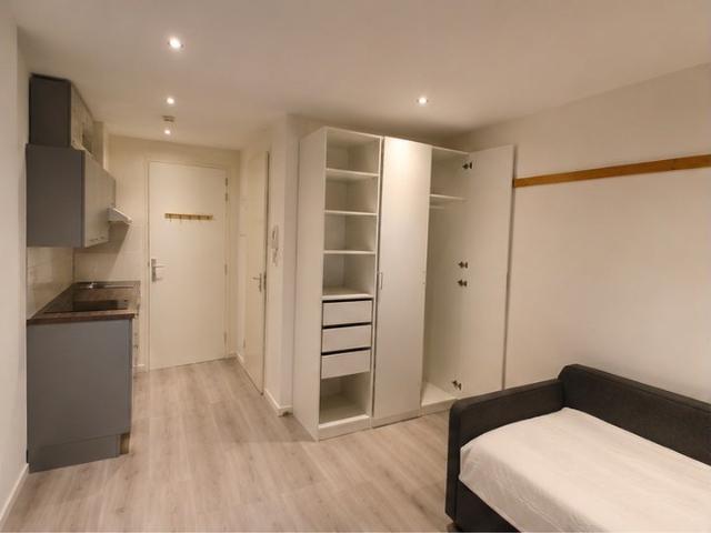 Studio te huur in Strijp, Noord Brabant