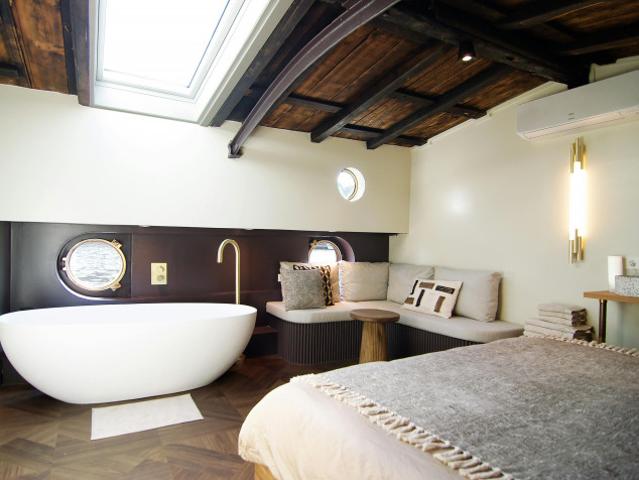 Studio te huur in Haarlem, Noord Holland