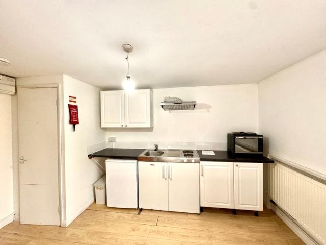 Studio for rent in Holloway, Lower Holloway