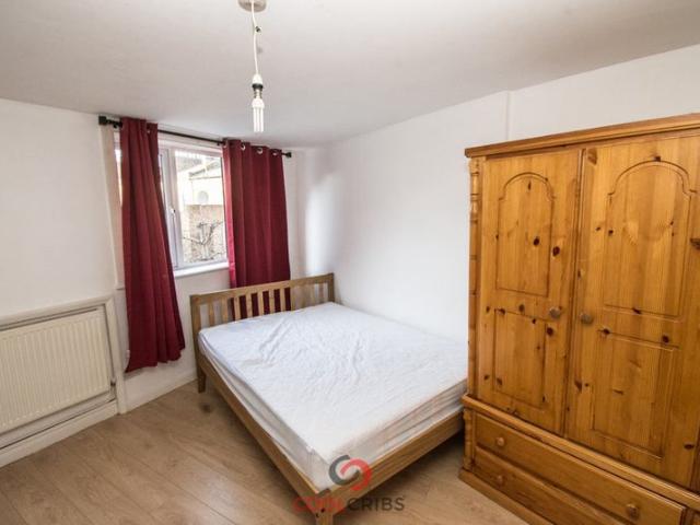 Studio for rent in Holloway, Lower Holloway