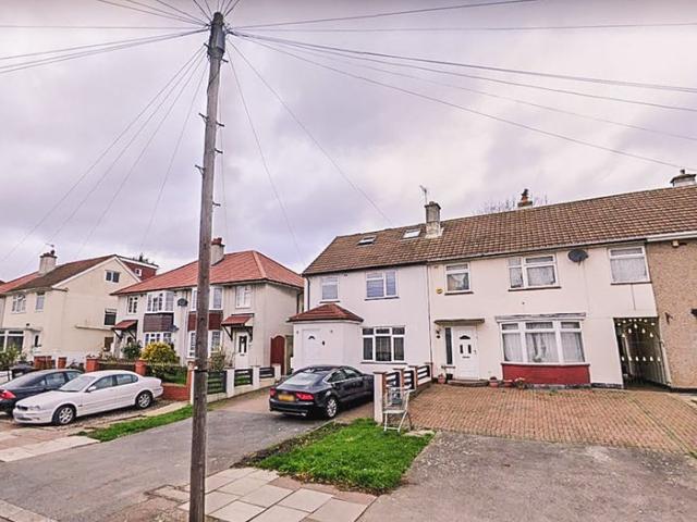 Studio for rent in Hendon Central, Greater London