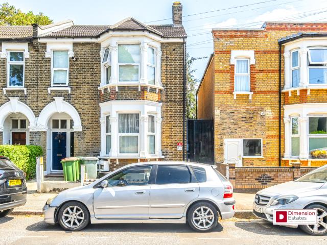 Studio for rent in Forest Gate, Greater London