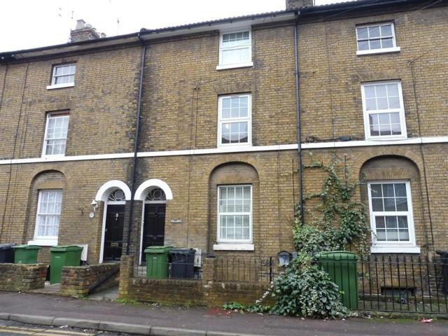 Studio for rent in Midway, Kent