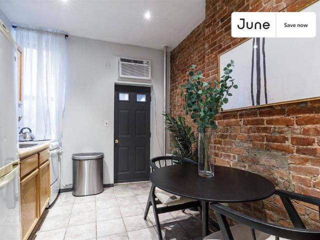Apartment for rent in Arverne, New York