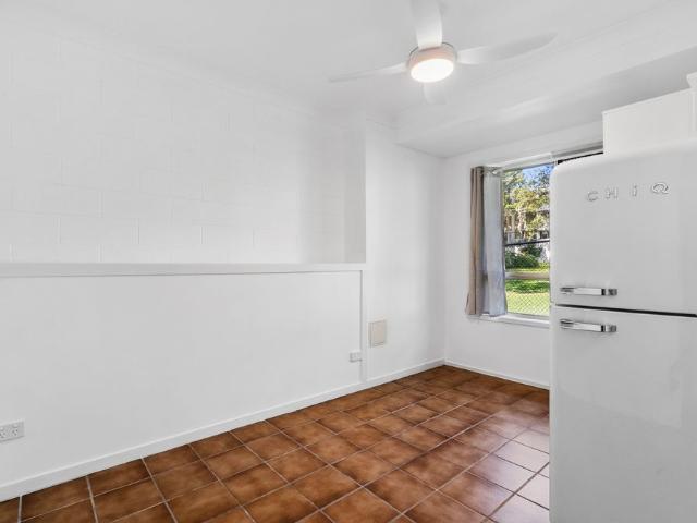 Granny Flat for rent in Fernbrook, Queensland