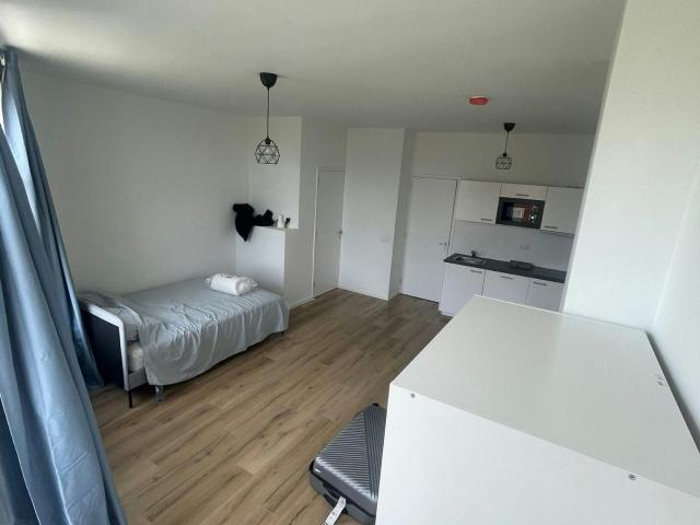 Studio te huur in Charlois, Rotterdam