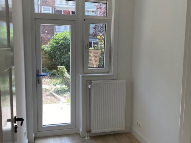 Studio te huur in Charlois, Rotterdam