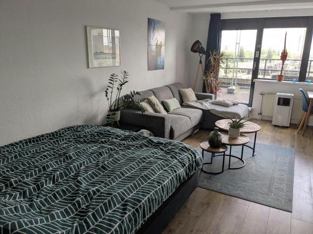 Studio te huur in Middelland, Rotterdam