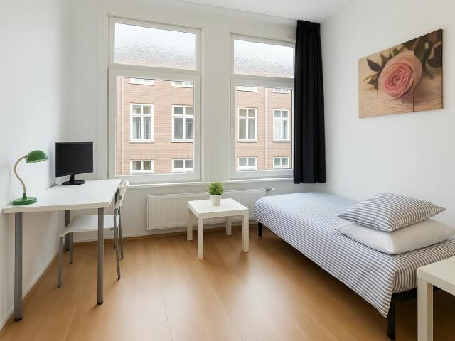 Studio te huur in 's-gravenhage