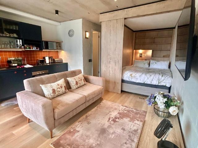 Property for sale in Sea Point, Cape Town