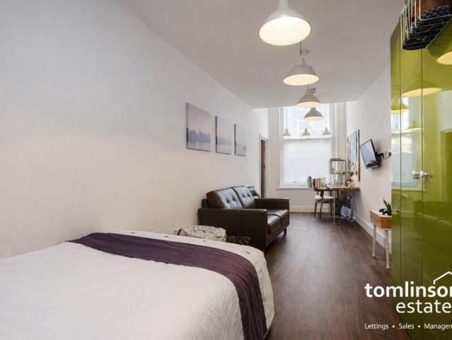 Studio for rent in St Ann's, Haddon
