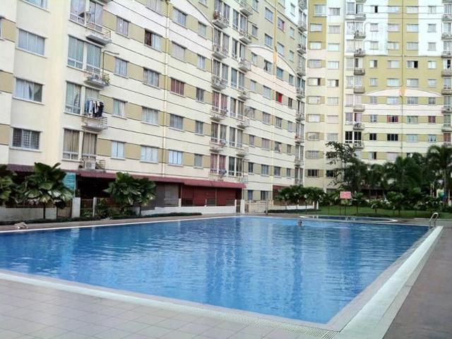 Apartment for sale in Seri Kembangan, Majlis Bandaraya Subang Jaya