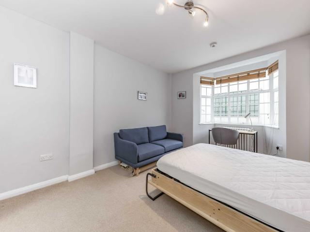 Studio for rent in London Borough of Camden, Greater London