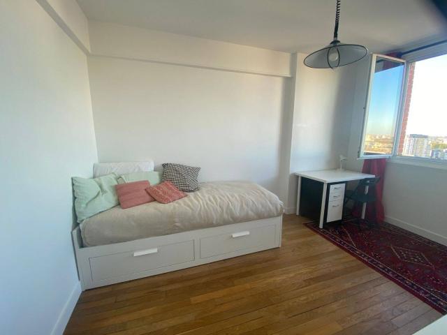 Studio location à Quartier Les Hauts d'Issy / Les Epinettes / Le Fort, Issy-les-Moulineaux