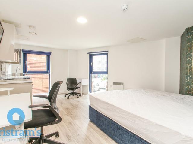 Studio for rent in Haddon, East Midlands