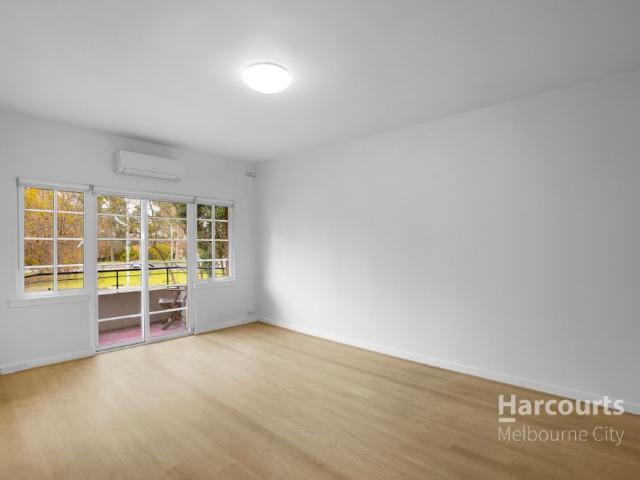 Apartment for rent in East Melbourne, Melbourne