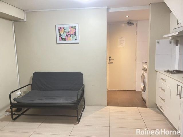 Granny Flat for rent in Sydney, New South Wales