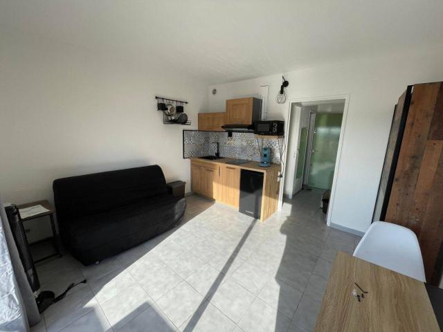 Studio location à Lotissement Les Mimosas, Saint-Cyprien