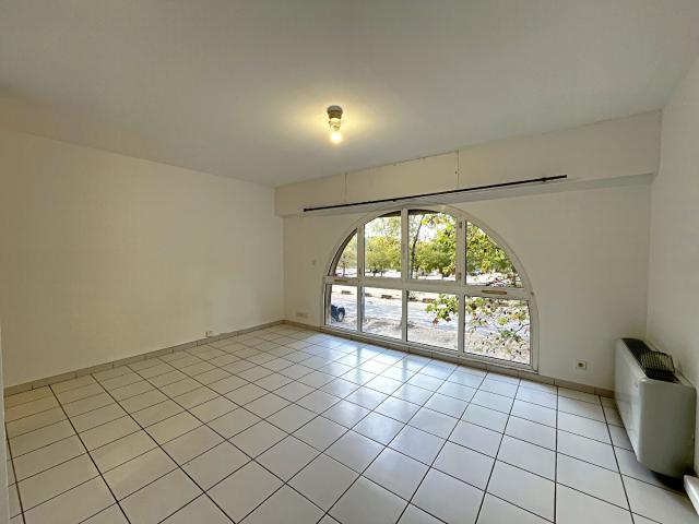 Studio location à L'Hauture, Arles