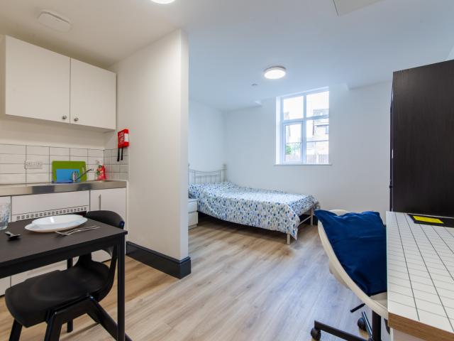 Room for rent in St Clements, Worcestershire