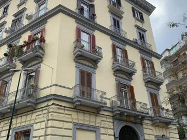 Ufficio in affitto a Napola, Campania