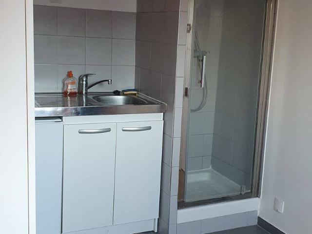 Studio location à Paris 6e Arrondissement, Paris