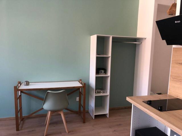 Studio location à Béguinage des Vieux Ménages, Saint-Quentin