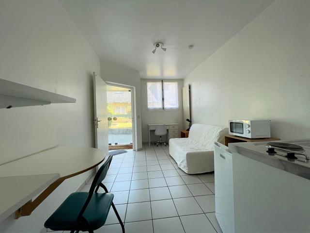 Studio location à La Troche, Palaiseau