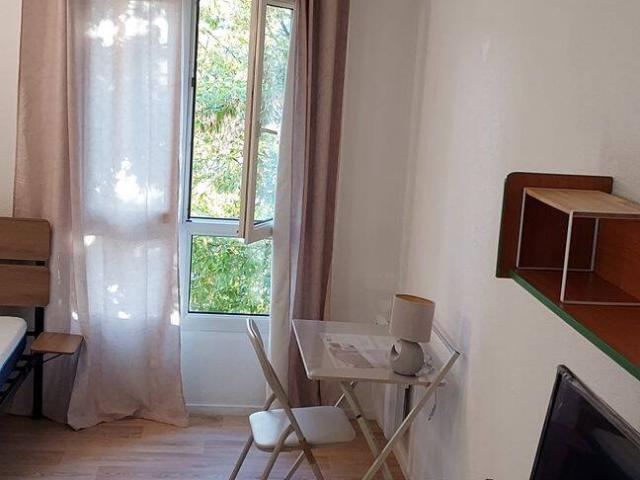 Studio location à Les Essarts, Cergy