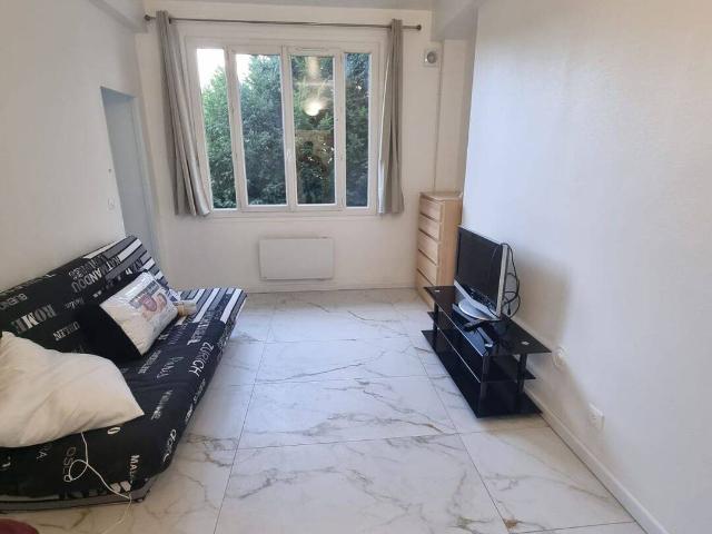 Studio location à Thiais, Val-de-Marne