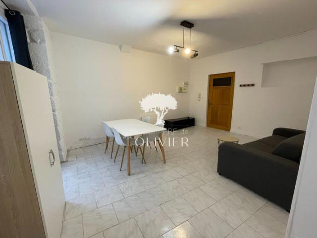 Appartement location à Apt, Castellet