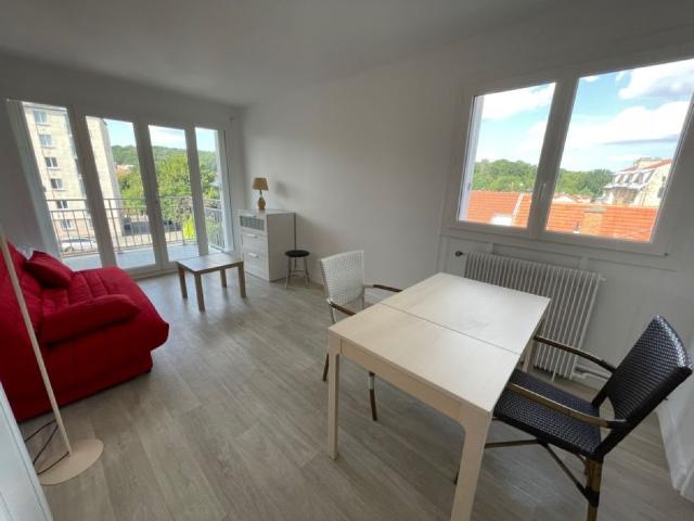 Studio location à Versailles