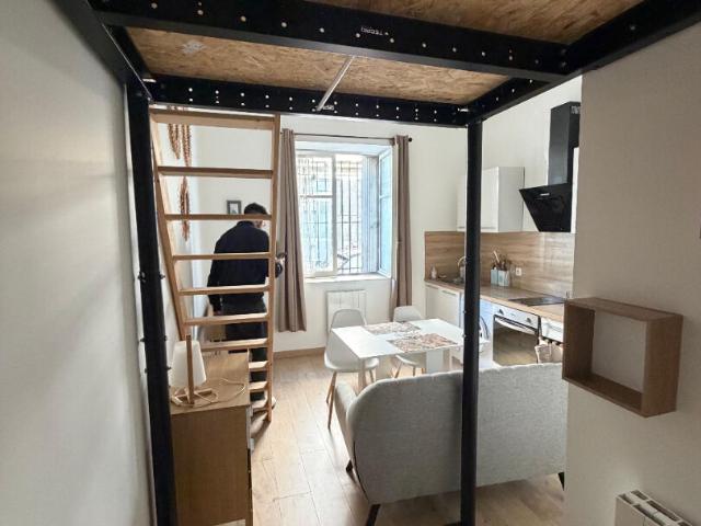 Studio location à Saint-Étienne, Saint-etienne