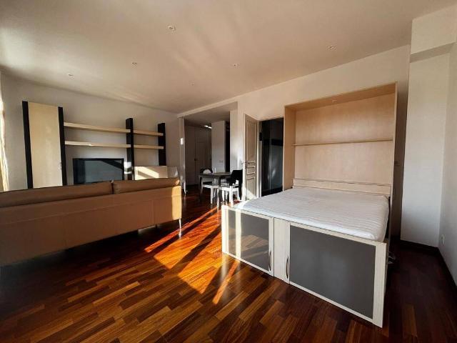 Studio location à Annecy