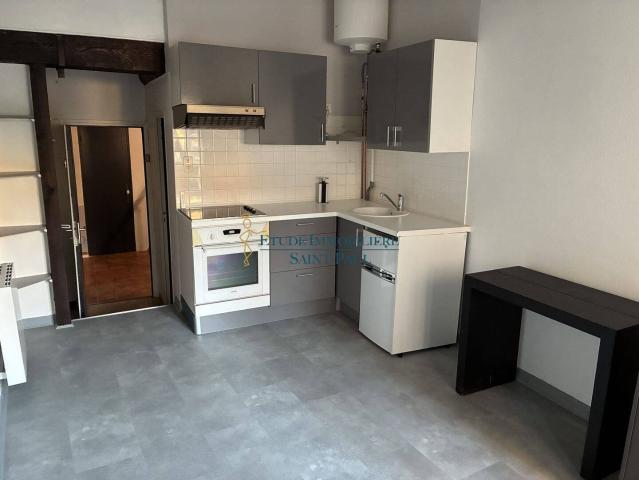 Studio location à Mourèze, Hérault