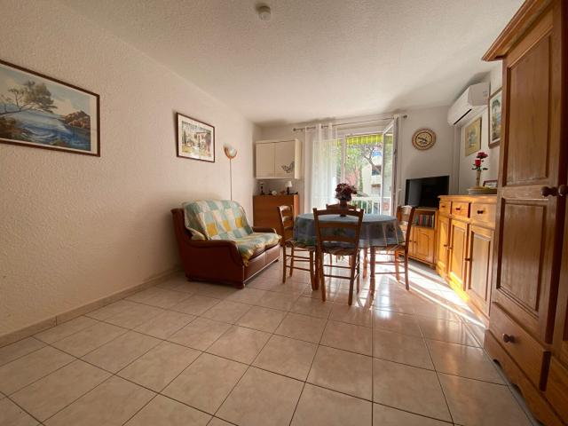 Studio location à Arrondissement de Draguignan, Saint-raphaël
