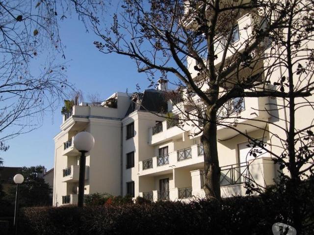 Appartement location à France métropolitaine, La Garenne-colombes