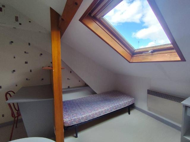 Studio location à Montagne des Boulets, Le Creusot